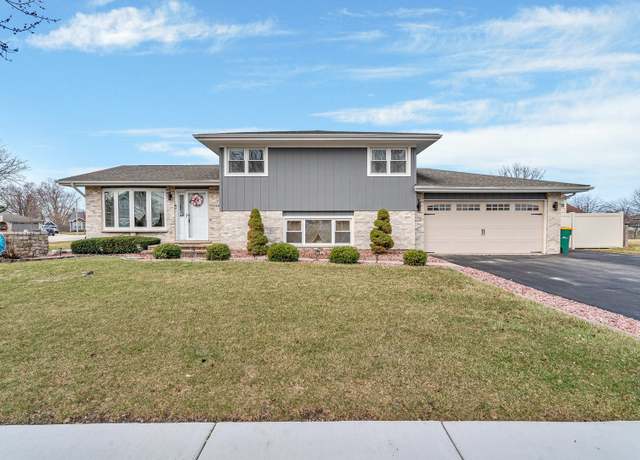 Property at 16428 Westwood Dr, Lockport, IL 60441, 4 beds, 2 baths