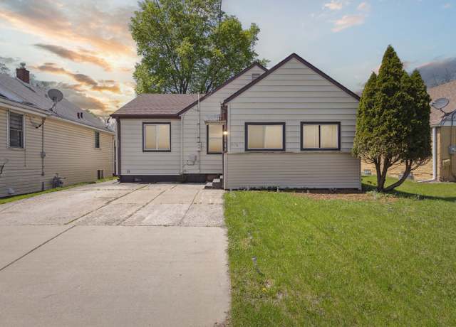 Property at 616 N Day Ave, Rockford, IL 61101, 2 beds, 1 bath