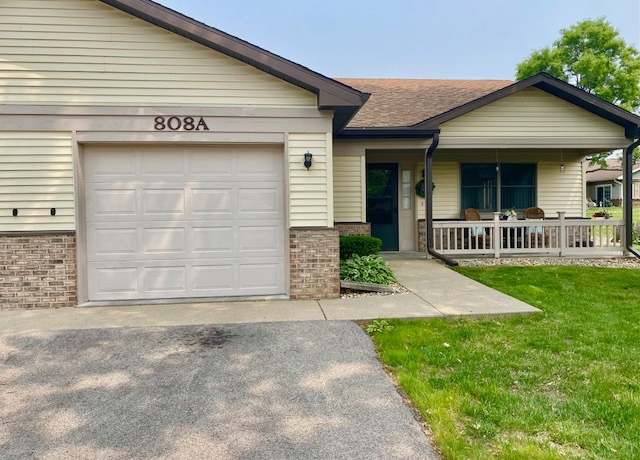 Property at 808 Village Ln Unit A, Sterling, IL 61081, 2 beds, 2 baths
