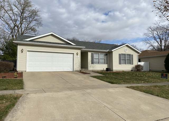 Property at 2202 E Delaware Ave, Urbana, IL 61802, 3 beds, 2 baths
