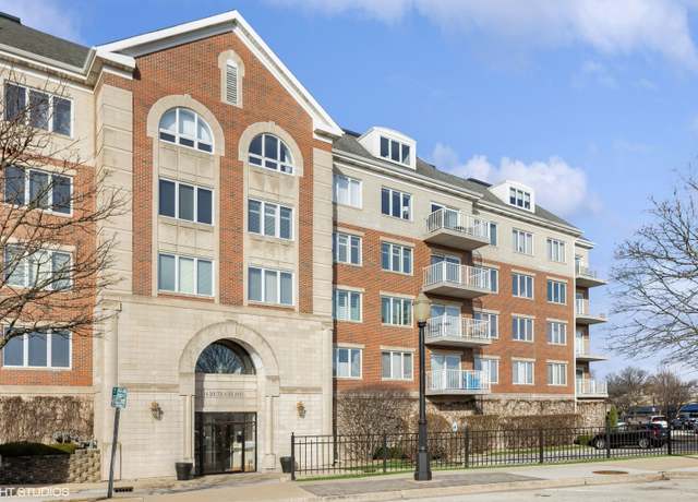 Property at 14 S Ashland Ave #209, La Grange, IL 60525, 2 beds, 2 baths