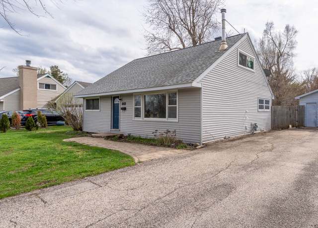 Property at 348 Behm Dr, Grayslake, IL 60030, 4 beds, 1.5 baths