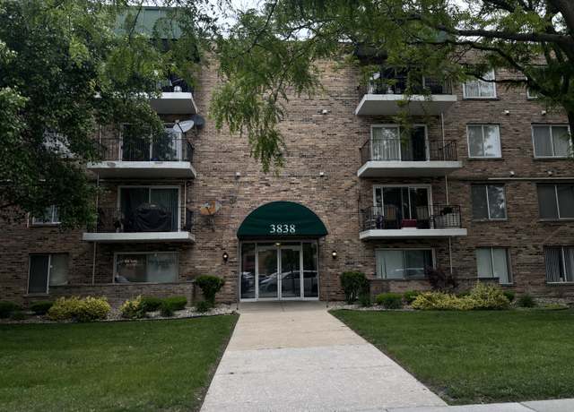 Property at 3838 W 111th St #406, Chicago, IL 60655, 1 bed, 1 bath