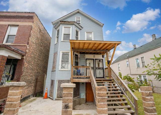 Property at 5338 S Wood St, Chicago, IL 60609, 5 beds, 2 baths