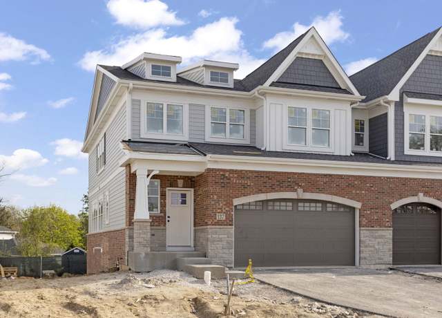 Property at 137 Harding Ct, Glen Ellyn, IL 60137, 4 beds, 3.5 baths