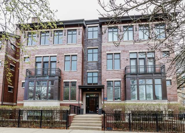 Property at 1253 W Melrose St Unit 1E, Chicago, IL 60657, 3 beds, 2 baths