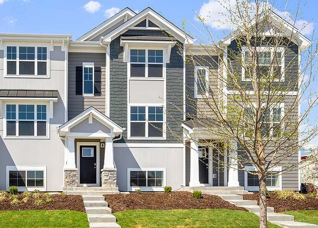 Property at 2267 Glacier St, Mundelein, IL 60060, 3 beds, 3 baths