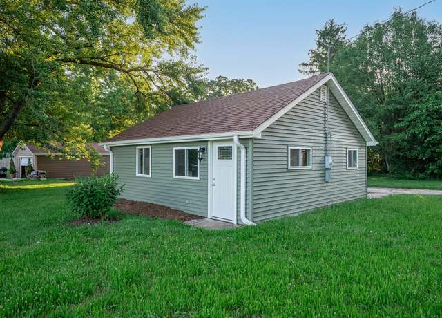 Property at 335 W Grove St, Capron, IL 61012, 1 bed, 1 bath