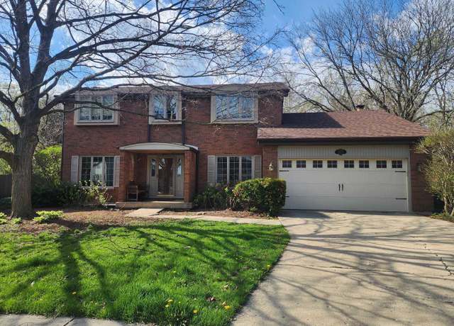 Property at 505 Bernie Ct, Naperville, IL 60565, 4 beds, 2.5 baths
