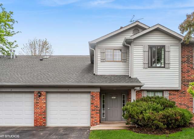 Property at 1411 W Partridge Ln #4, Arlington Heights, IL 60004, 2 beds, 2 baths