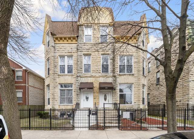 Property at 3612 S Prairie Ave #2, Chicago, IL 60653, 2 beds, 1 bath