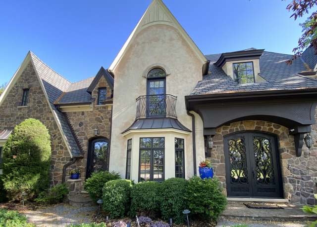 Property at 6280 Blackstone Ave, La Grange Highlands, IL 60525, 5 beds, 4.5 baths