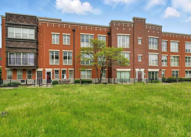 Property at 308 E 25th Pl, Chicago, IL 60616, 3 beds, 3 baths
