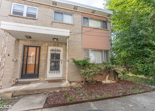 Property at 7906 W Lawrence Ave Unit F, Norridge, IL 60706, 3 beds, 1.5 baths