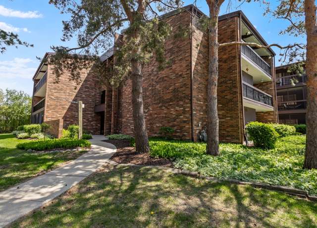 Property at 14620 Scarborough Ct Ph 2, Oak Forest, IL 60452, 2 beds, 2 baths