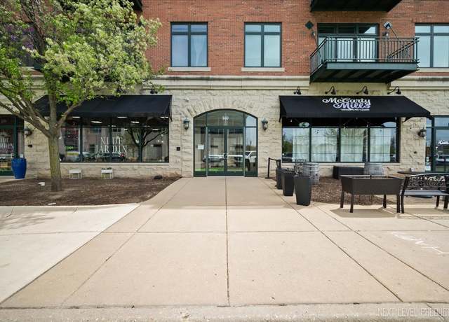 Property at 140 S River St #400, Aurora, IL 60506, 1 bed, 1 bath