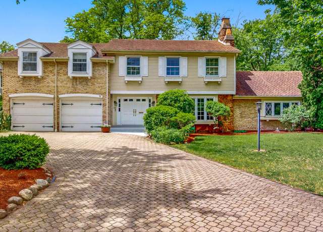 Property at 140 N Quincy St, Hinsdale, IL 60521, 5 beds, 3.5 baths