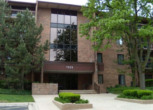 Property at 7525 Nantucket Dr #109, Darien, IL 60561, 3 beds, 2 baths