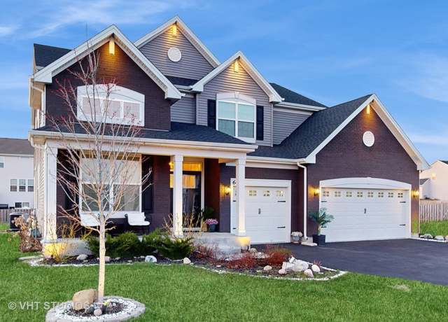 Property at 605 Braemore Ln, Yorkville, IL 60560, 4 beds, 2.5 baths