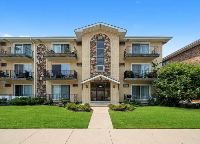 Property at 8830 Mobile Ave #101, Oak Lawn, IL 60453, 4 beds, 3 baths