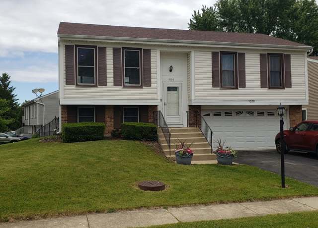 Property at 1020 Woodside Dr, Roselle, IL 60172, 4 beds, 2 baths
