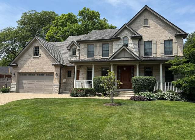 Property at 1230 Canterbury Ln, Glenview, IL 60025, 6 beds, 5.5 baths