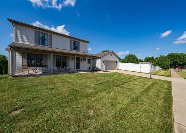 Property at 409 Boulder St, Heyworth, IL 61745, 3 beds, 3 baths