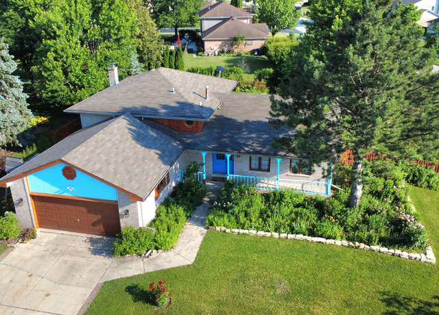 Property at 9931 Sussex Ct, Mokena, IL 60448, 3 beds, 2 baths