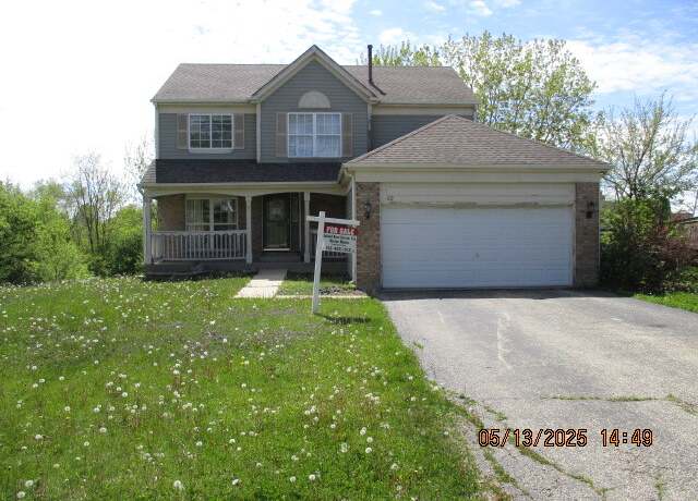 Property at 82 Green Valley Ct, Round Lake Beach, IL 60073, 3 beds, 3.5 baths