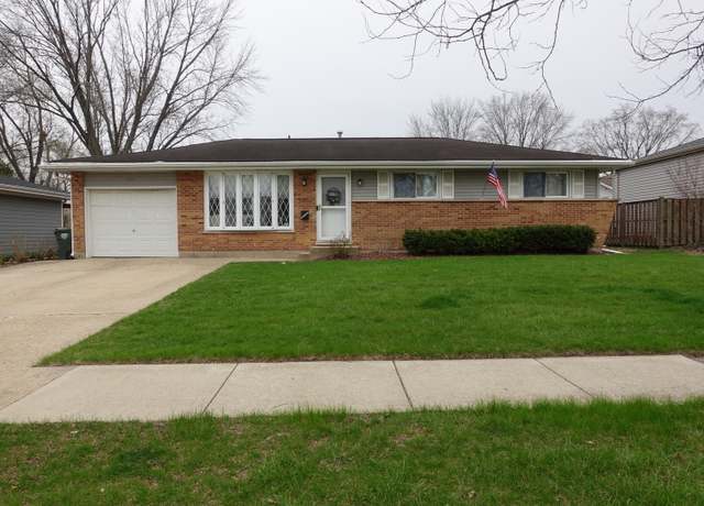 Property at 1522 N Ridge Ave, Arlington Heights, IL 60004, 3 beds, 2 baths