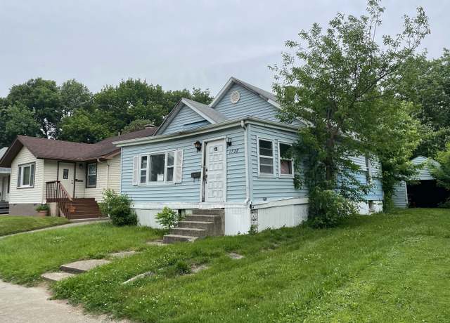 Property at 1728 N College St, Decatur, IL 62526, 3 beds, 1 bath