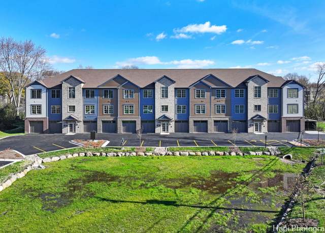 Property at 319 S Glendale Ave #204, Barrington, IL 60010, 2 beds, 2 baths