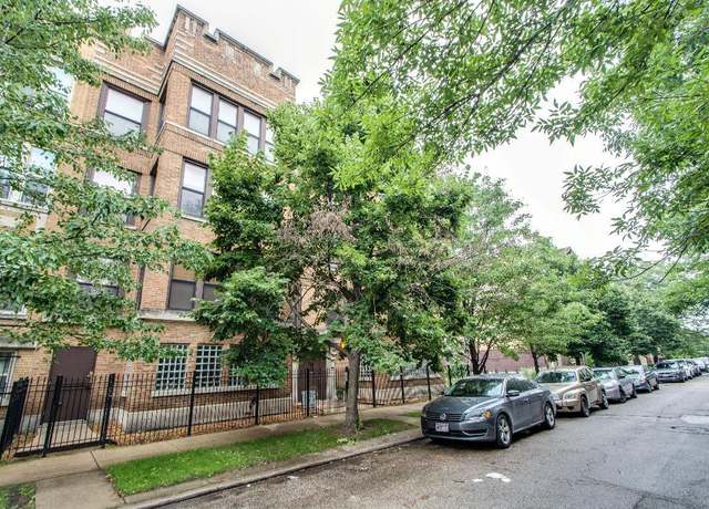 Property at 4740 S Ingleside Ave Unit 2N, Chicago, IL 60615, 3 beds, 2 baths