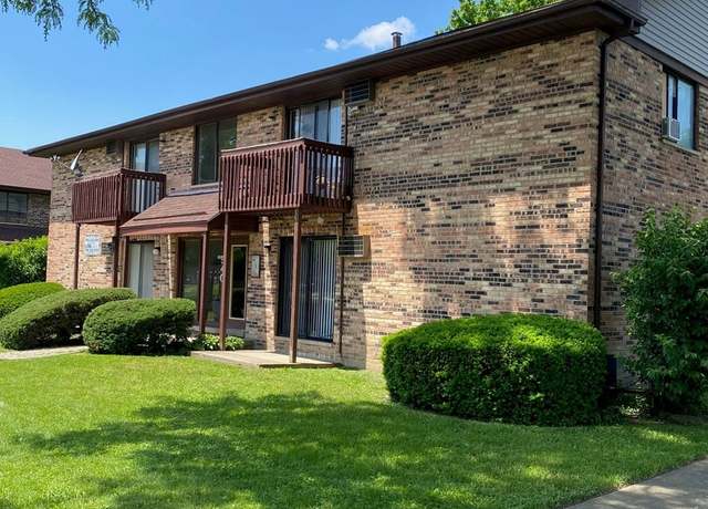 Property at 540 Creekwood Ct, Westmont, IL 60559, 8 beds, 4 baths