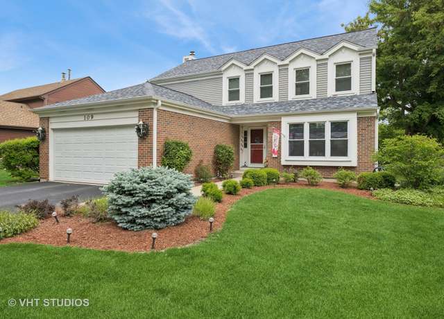 Property at 109 N Wilke Rd, Palatine, IL 60074, 4 beds, 2.5 baths