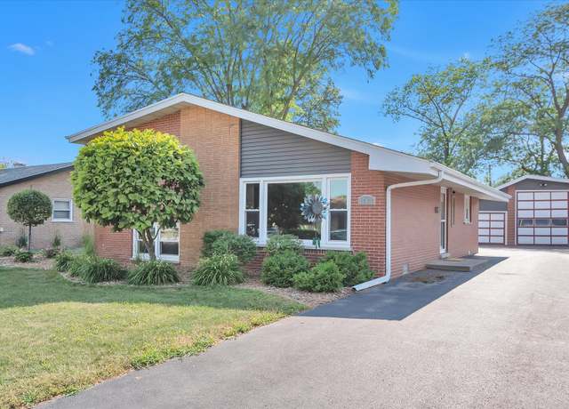 Property at 17436 71st Ave, Tinley Park, IL 60477, 3 beds, 2 baths