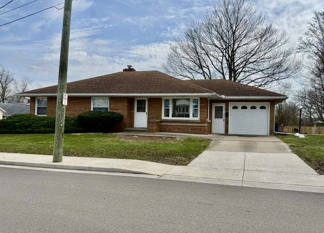 Property at 1002 7th St, Peru, IL 61354, 3 beds, 2 baths