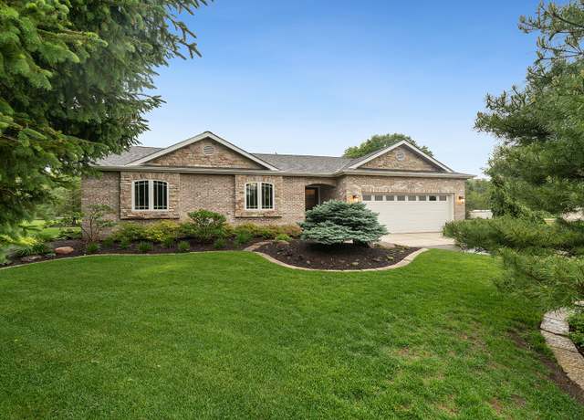 Property at 5968 Palisades Pkwy, Rockford, IL 61109, 3 beds, 3 baths