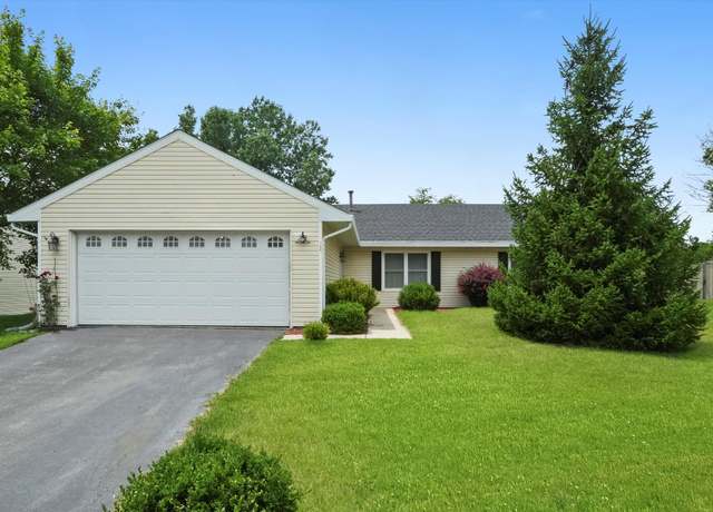 Property at 1S670 Manchester Ln, Warrenville, IL 60555, 3 beds, 2 baths