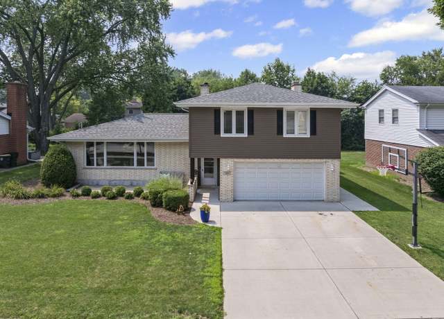 Property at 516 S Patton Ave, Arlington Heights, IL 60005, 4 beds, 2.5 baths