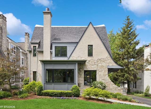 Property at 622 S Quincy St, Hinsdale, IL 60521, 4 beds, 5 baths