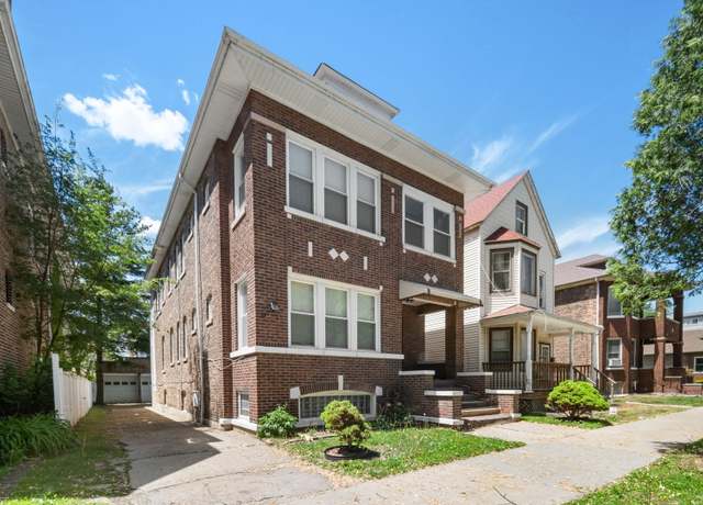 Property at 8548 S Exchange Ave, Chicago, IL 60617, 8 beds, 2 baths