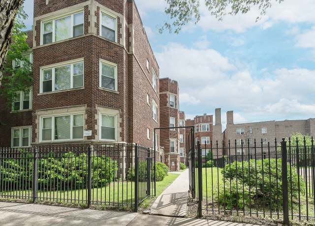 Property at 7613 S Kingston Ave, Chicago, IL 60649, 26 beds, 13 baths