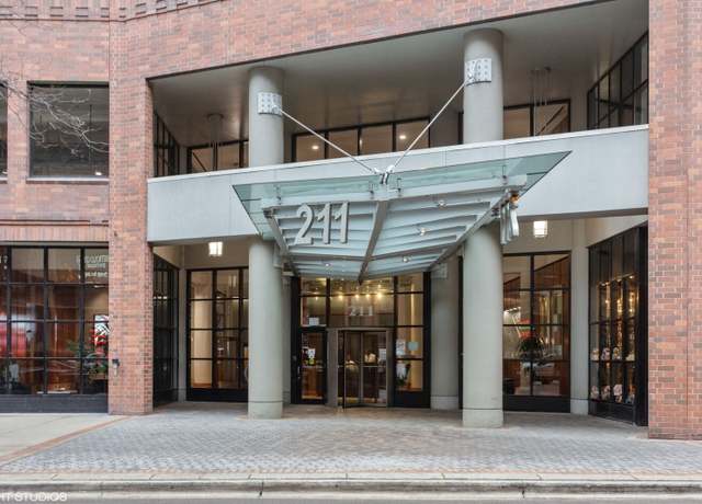 Property at 211 E Ohio St #2017, Chicago, IL 60611, 1 bed, 1 bath