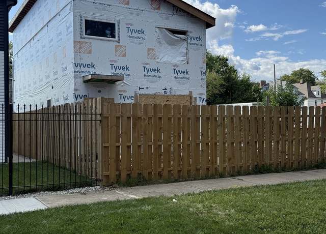 Property at 306 N Lockwood Ave, Chicago, IL 60644, 3 beds, 2.5 baths