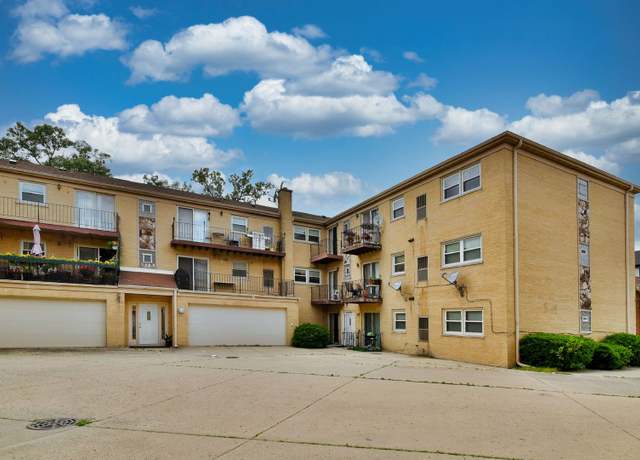 Property at 3207 N Pontiac Ave Unit 2S, Chicago, IL 60634, 2 beds, 2 baths