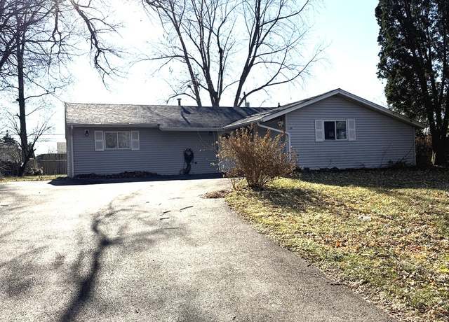 Property at 189 Delmar Dr, Bolingbrook, IL 60440, 3 beds, 1.5 baths