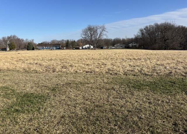 Property at 909 Lake Wildwood Dr, Varna, IL 61375