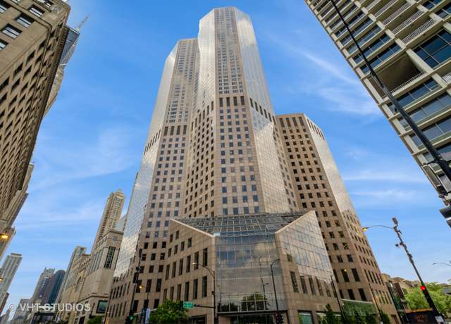 Property at 950 N Michigan Ave #3501, Chicago, IL 60611, 1 bed, 1.5 baths