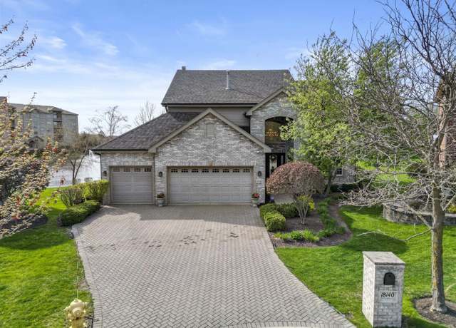 Property at 18140 Buckingham Dr, Orland Park, IL 60467, 5 beds, 3.5 baths